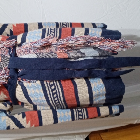 Marvelous Margeaux & Ellie fringed sweater, sz XL - Picture 3 of 13